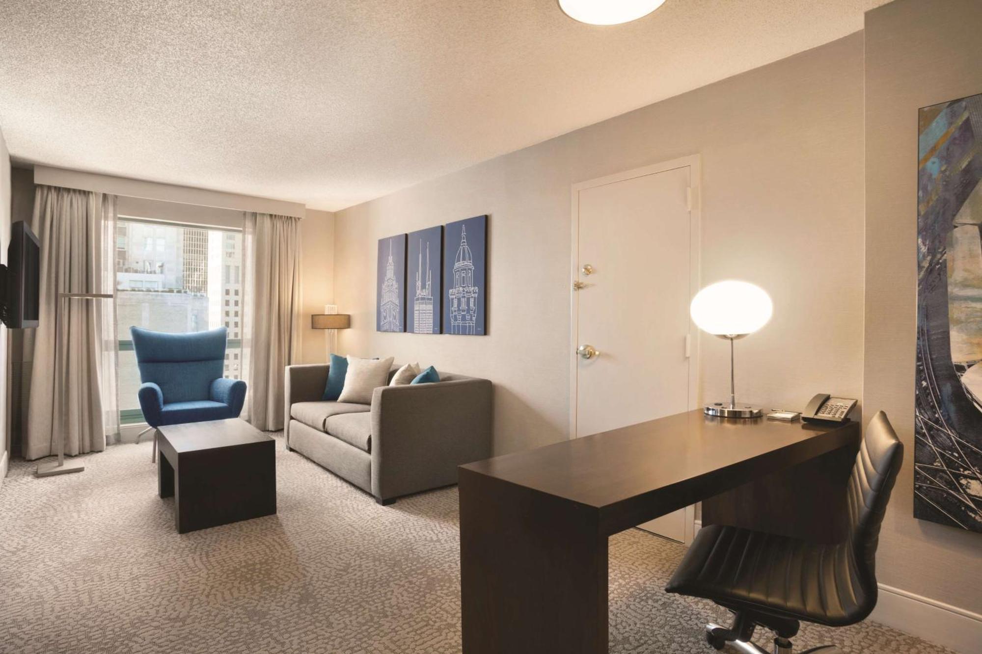 Hilton Chicago Magnificent Mile Suites Bagian luar foto